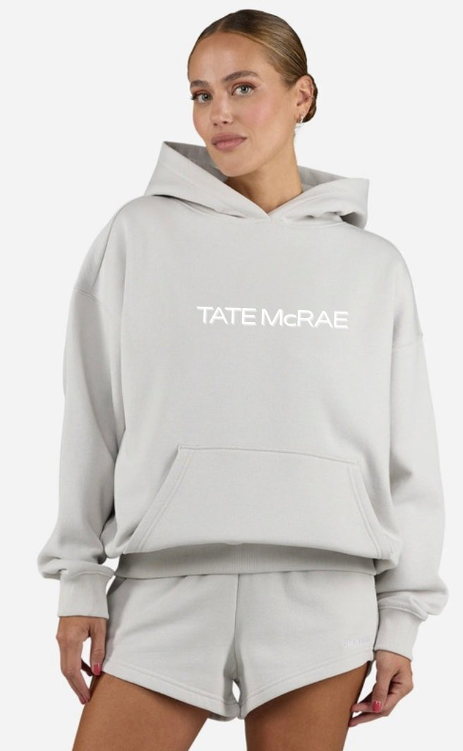 Tate McRae Hoddie Keep you eyes Off
